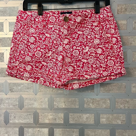 American Eagle Outfitters Pants - American Eagle - boho inspired red and white floral pattern womens shor...